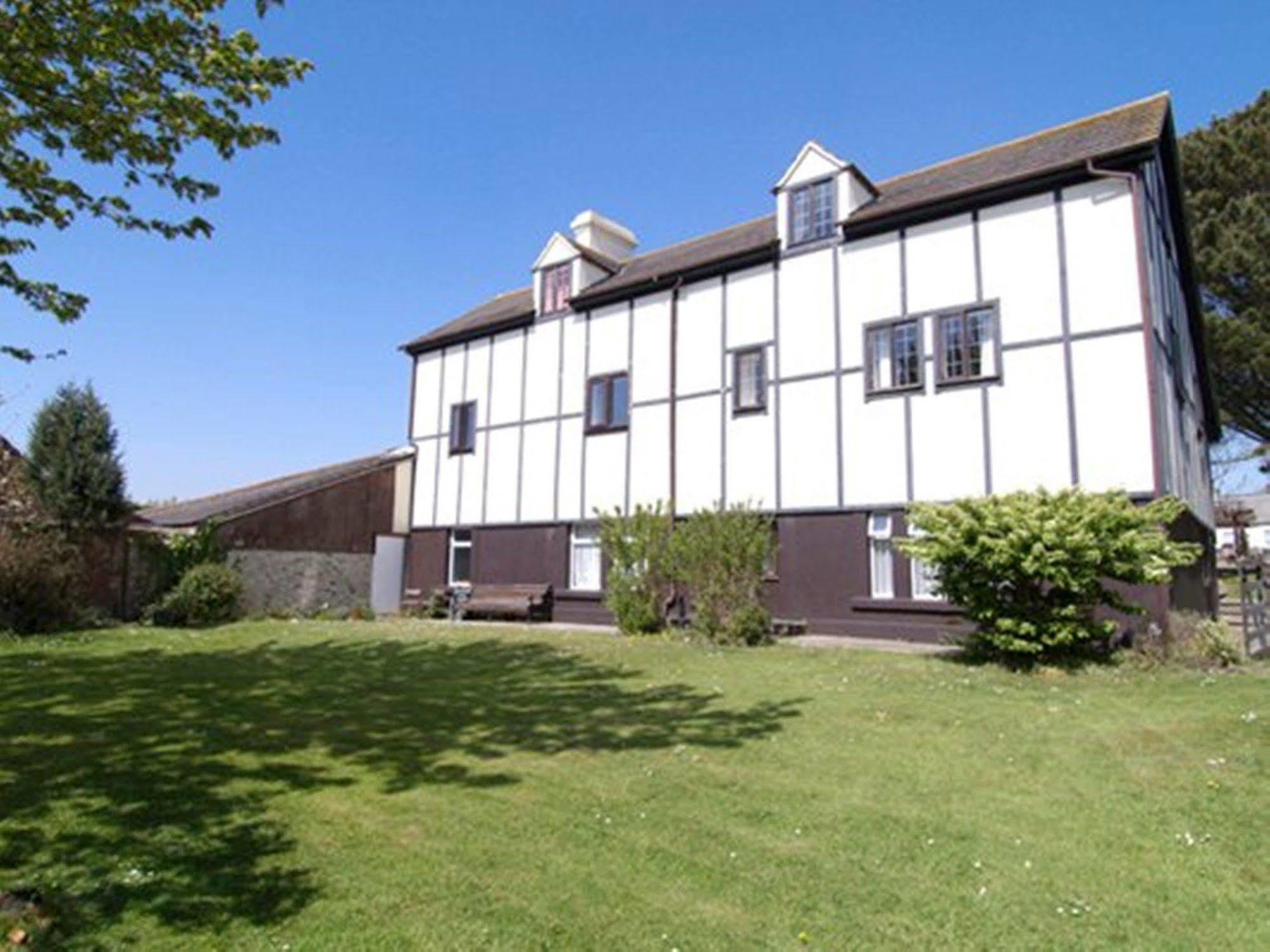 Smithaleigh Farm Rooms And Apartments Sparkwell Extérieur photo